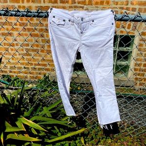 True Religion Capri Jeans • SIZE 29